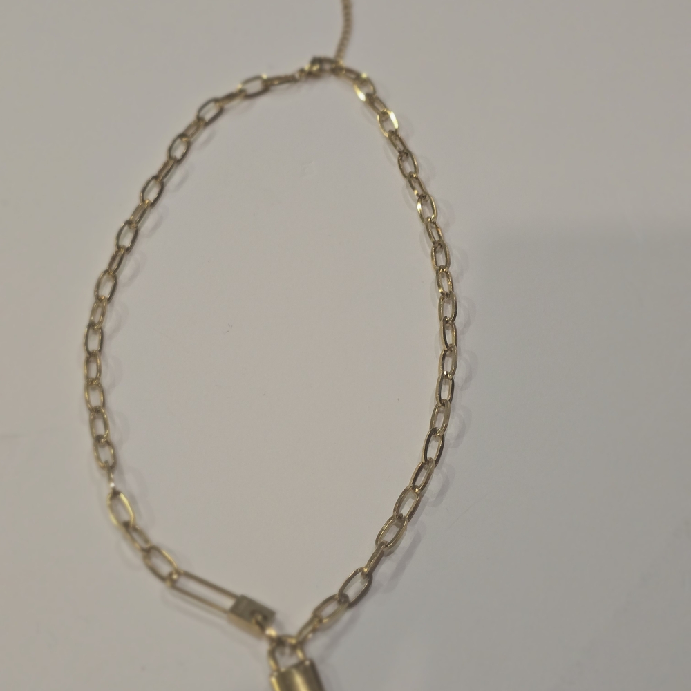 Elegant Chain Necklace